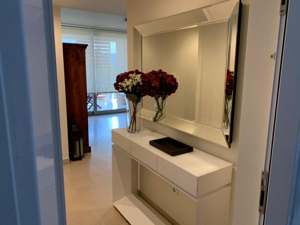 Apartamento Lu Ambassador Peniscola Bagian luar foto