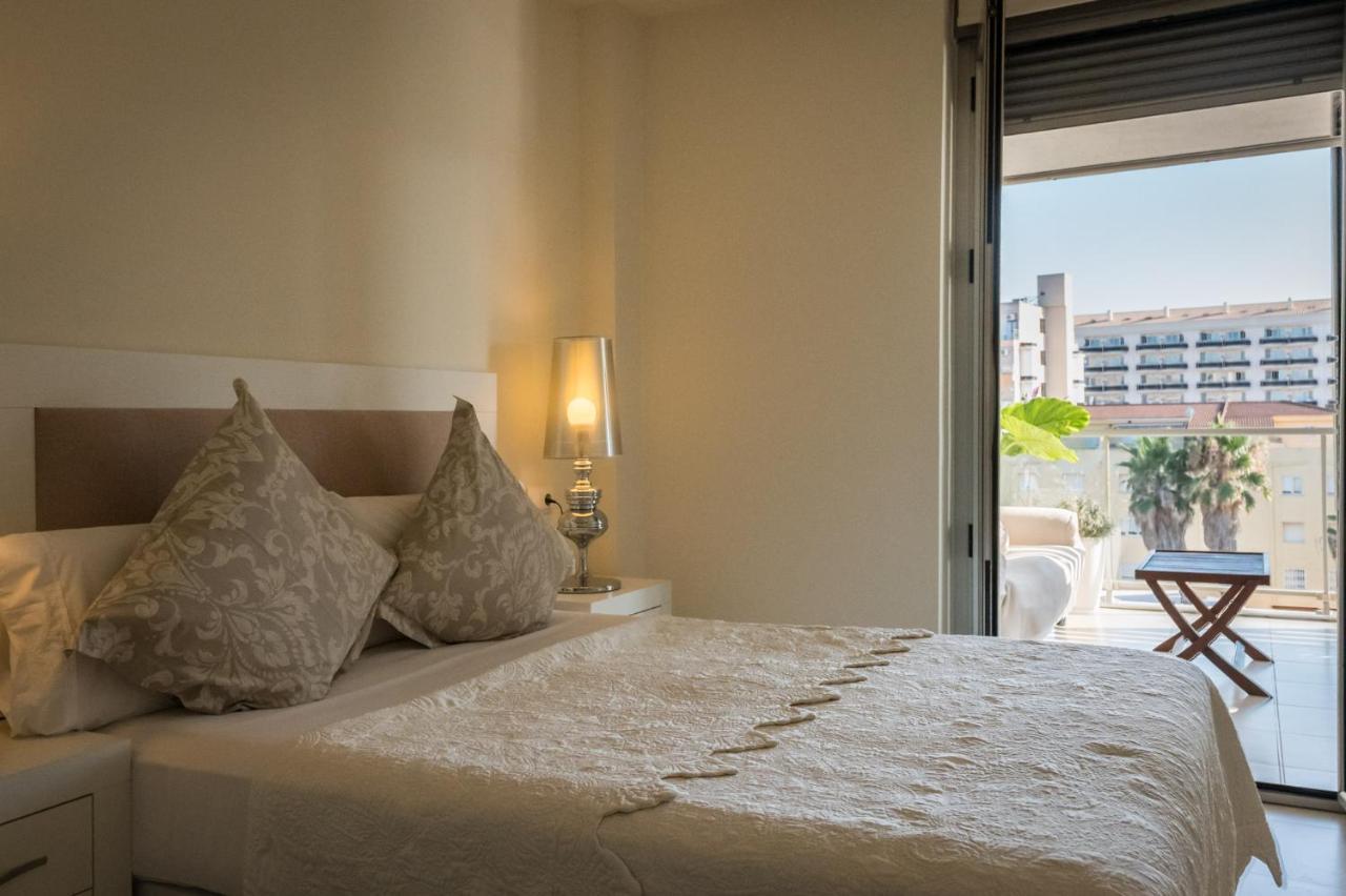 Apartamento Lu Ambassador Peniscola Bagian luar foto